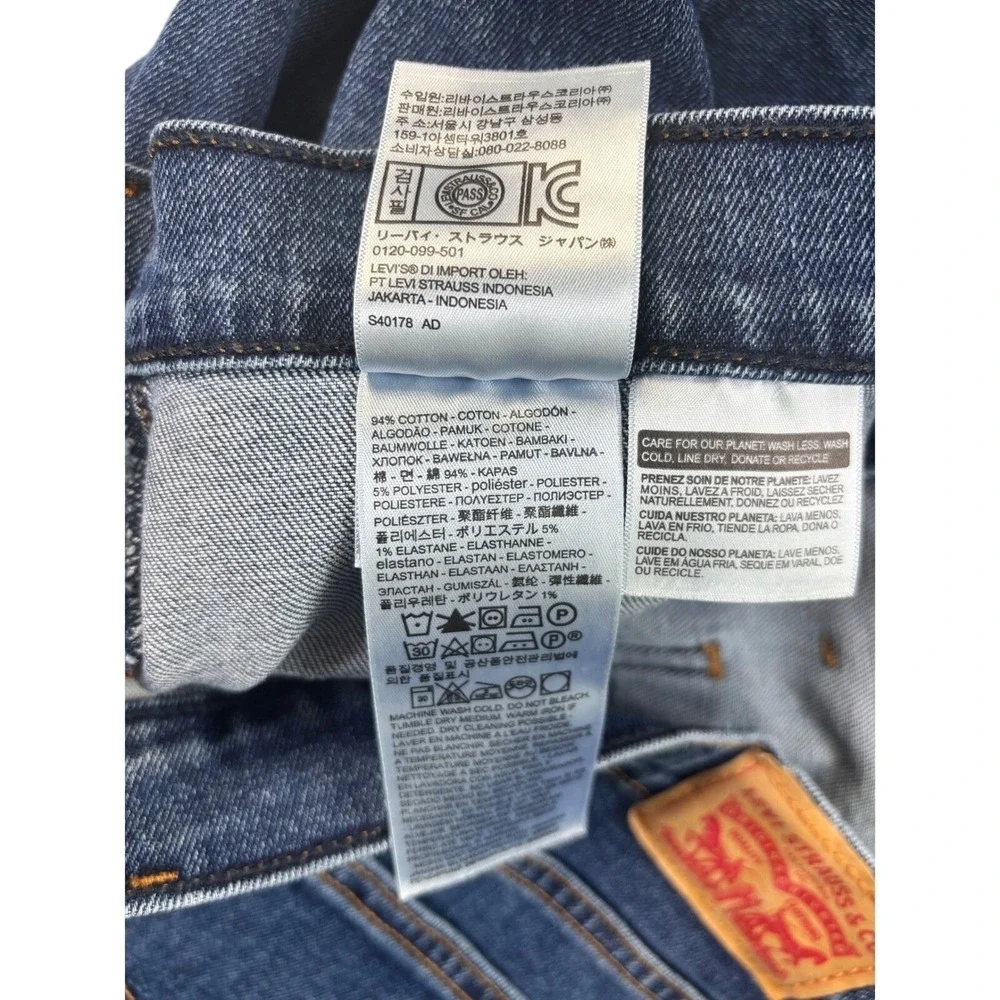 Levi Strauss Denim Skirt Women Size 32 Blue Snap Button Front Mini Skirt‎